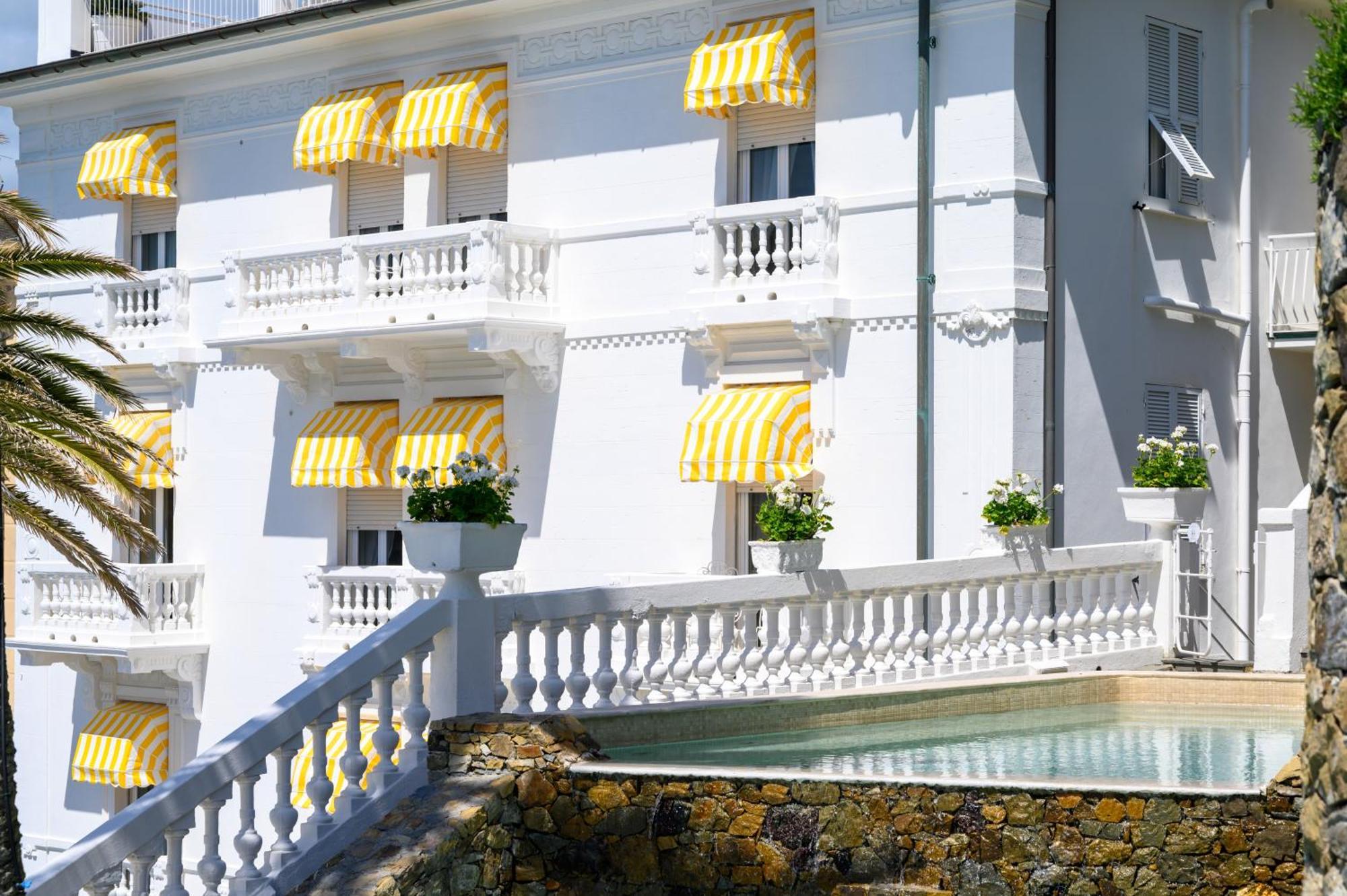 Hotel Helvetia Sestri Levante Luaran gambar